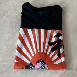 Graphic T Shirt Size Medium